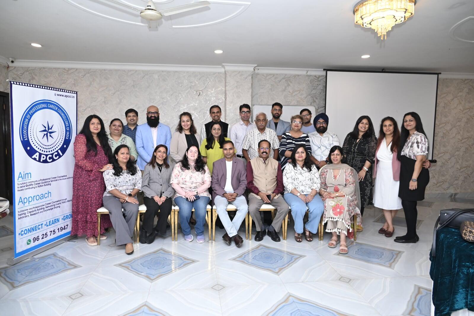 Volunteers Meet